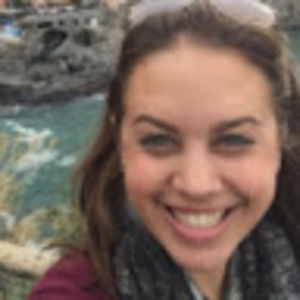Meet your Posher, Dana